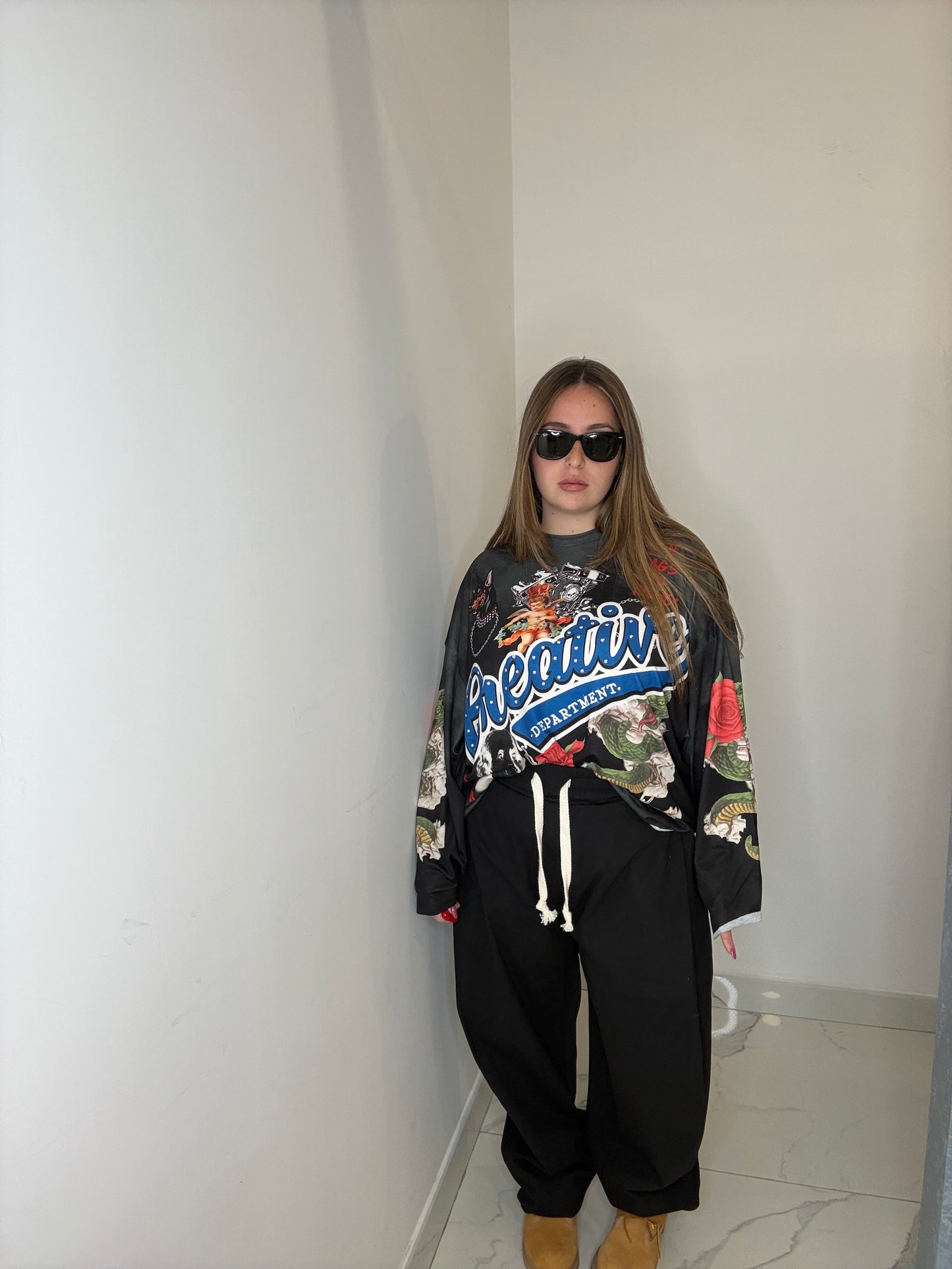 LONGSLEEVE ROSES BY CREATIVE