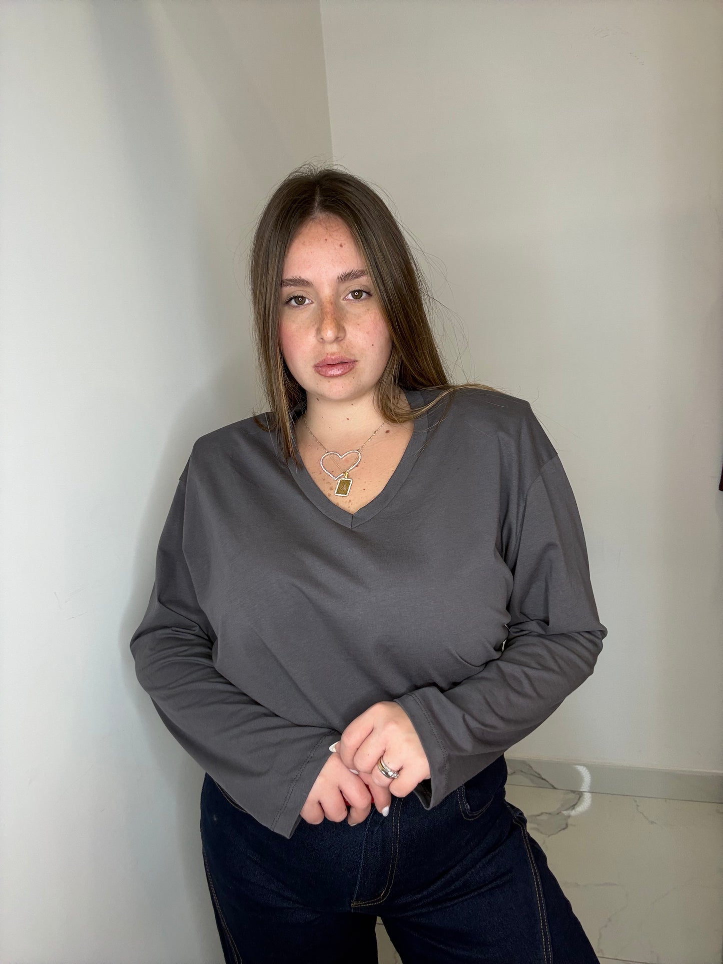 T-SHIRT SCOLLO V
