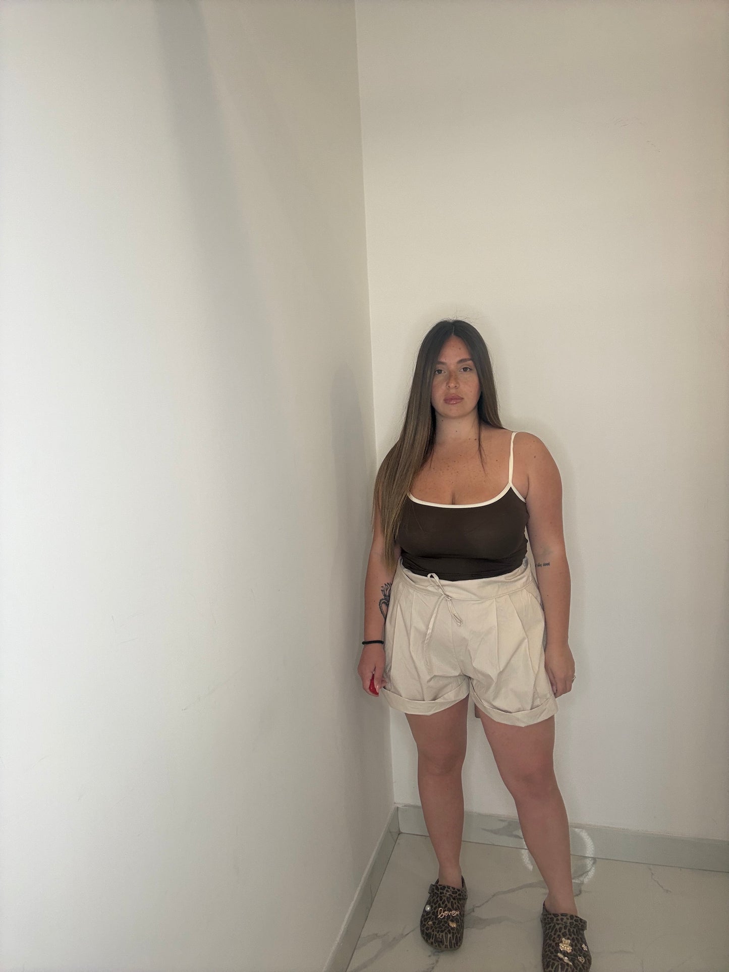 SHORT DESTY